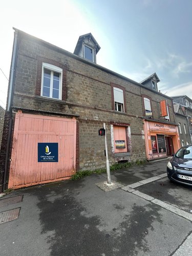 Immeuble a vendre Flers 61100 Orne 300 m2  79500 euros