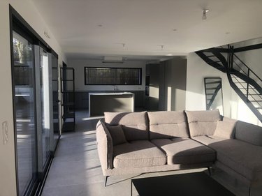 Location maison Caudan 56850 Morbihan 138 m2  1983 euros