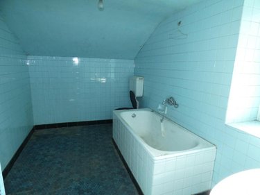 Maison a vendre Pleyben 29190 Finistère 297 m2 17 pièces 208400 euros
