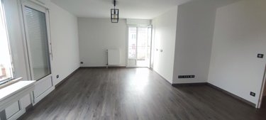 Location appartement Châlons-en-Champagne 51000 Marne 79 m2  868 euros