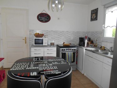 Location maison Licques 62850 Pas-de-Calais 82 m2  780 euros