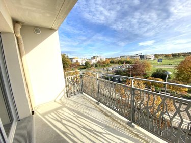 Location appartement Avrillé 49240 Maine-et-Loire 64 m2  960 euros