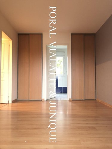 Location maison Saint-Jean-de-Niost 01800 Ain 108 m2 5 pièces 1350 euros
