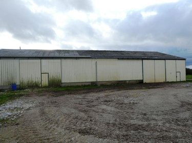 Divers a vendre Séglien 56160 Morbihan 900 m2  158000 euros