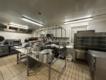 Fonds et murs commerciaux a vendre Val d'Erdre-Auxence 49370 Maine-et-Loire 430 m2  314400 euros
