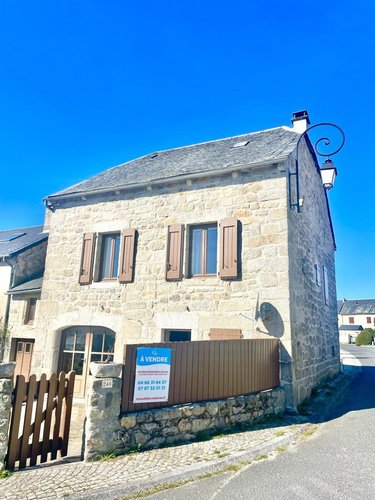 Maison a vendre Albaret-Sainte-Marie 48200 Lozère 114 m2  174000 euros