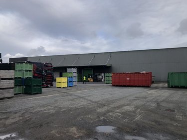 Fonds et murs commerciaux a vendre La Chapelle-d'Aligné 72300 Sarthe 27247 m2  2100000 euros