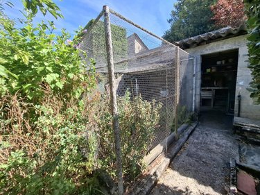 Maison a vendre Saintes 17100 Charente-Maritime 147 m2 8 pièces 374000 euros