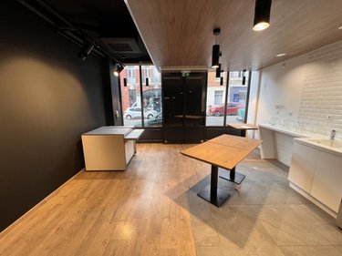 Location fonds et murs commerciaux Cambrai 59400 Nord 60 m2  1155 euros