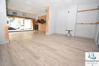 Location fonds et murs commerciaux Cambrai 59400 Nord 98 m2  1000 euros
