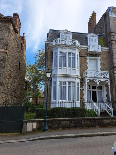 Maison a vendre Dinard 35800 Ille-et-Vilaine 166 m2 8 pièces 1355750 euros