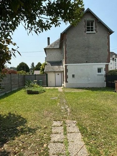 Location maison Gaillon 27600 Eure 51 m2  651 euros