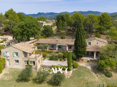 Maison a vendre Vaison-la-Romaine 84110 Vaucluse 300 m2 10 pièces 890000 euros