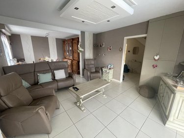 Maison a vendre Montsûrs 53150 Mayenne 380 m2  301824 euros