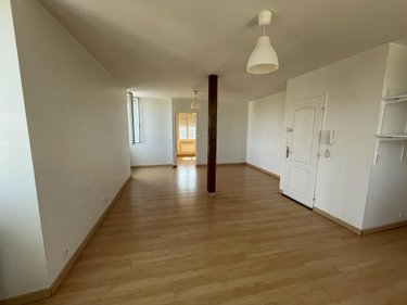Location appartement Laval 53000 Mayenne 40 m2  425 euros