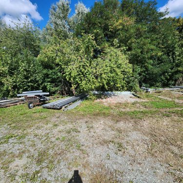 Fonds et murs commerciaux a vendre Cherré-Au 72400 Sarthe 240 m2  275600 euros