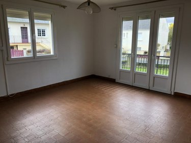 Maison a vendre Solesmes 72300 Sarthe 135 m2 10 pièces 175760 euros