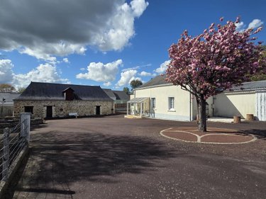 Maison a vendre Château-Gontier-sur-Mayenne 53200 Mayenne 92 m2 3 pièces 183250 euros