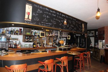 Fonds et murs commerciaux a vendre Mur-sur-Allier 63115 Puy-de-Dôme 480 m2  650000 euros