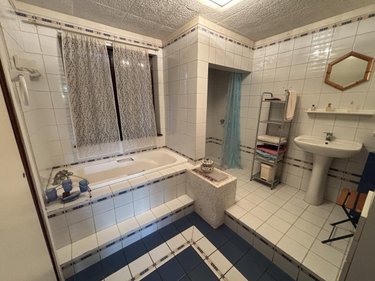 Maison a vendre Lougres 25260 Doubs 211 m2 8 pièces 199000 euros