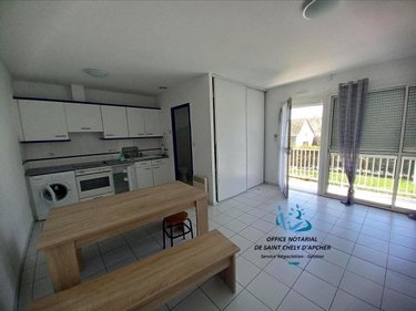 Location appartement Saint-Chély-d'Apcher 48200 Lozère 28 m2  340 euros