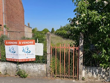 Terrain a batir a vendre Bailleul-Sir-Berthoult 62580 Pas-de-Calais 665 m2  74800 euros