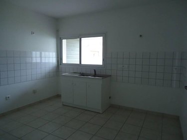 Location maison Challans 85300 Vendée 82 m2 3 pièces 830 euros