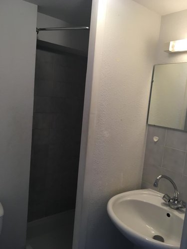 Location appartement Nantes 44000 Loire-Atlantique 18 m2 1 pièce 485 euros