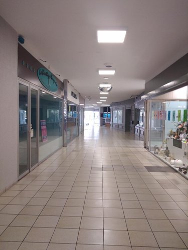 Location fonds et murs commerciaux Cambrai 59400 Nord 35 m2  670 euros