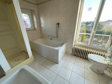 Maison a vendre Marolles-les-Braults 72260 Sarthe 155 m2 8 pièces 276340 euros