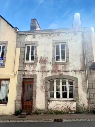 Maison a vendre Huelgoat 29690 Finistère 89 m2  53000 euros