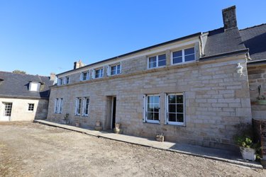 Maison a vendre Pluguffan 29700 Finistère 239 m2  950000 euros