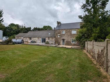 Maison a vendre Plouvorn 29420 Finistère 223 m2 8 pièces 343860 euros