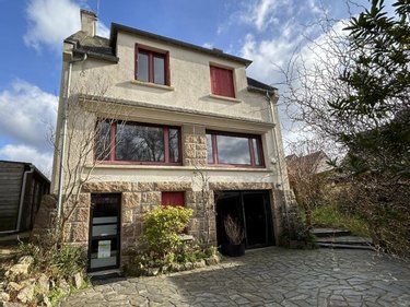 Maison a vendre Guingamp 22200 Côtes-d'Armor 161 m2 5 pièces 241696 euros