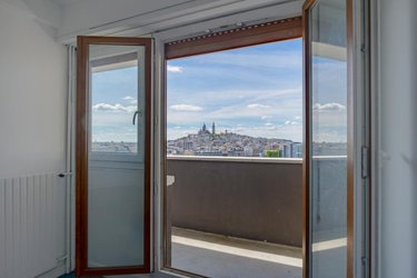 Appartement a vendre Paris 18e arrondissement 75018 Paris 90 m2 4 pièces 590000 euros