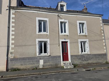 Maison a vendre Château-Gontier-sur-Mayenne 53200 Mayenne 81 m2 4 pièces 121450 euros