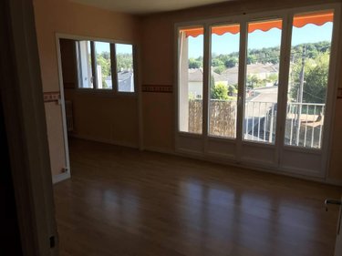 Location appartement Pont-de-l'Arche 27340 Eure 54 m2 2 pièces 665 euros