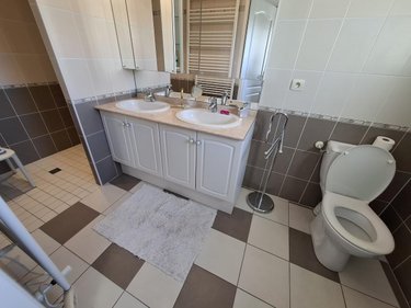 Maison a vendre Saintes 17100 Charente-Maritime 169 m2 6 pièces 280000 euros