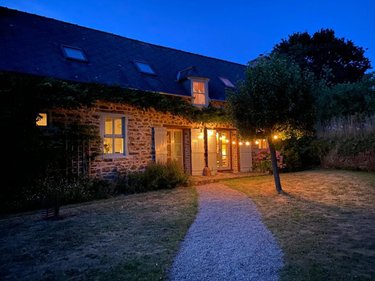 Maison a vendre Pommerit-le-Vicomte 22200 Côtes-d'Armor 230 m2 10 pièces 283500 euros