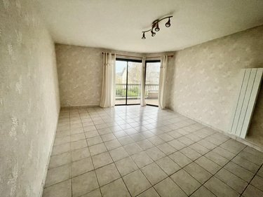 Location appartement Saint-Chély-d'Apcher 48200 Lozère 66 m2  640 euros