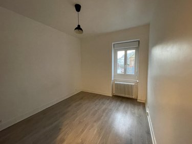 Location appartement Saint-Malo 35400 Ille-et-Vilaine 36 m2 2 pièces 585 euros