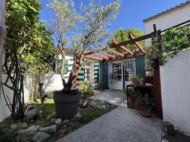 Maison a vendre La Flotte 17630 Charente-Maritime 71 m2 4 pièces 570000 euros