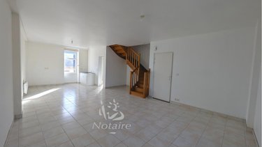 Immeuble a vendre Cléder 29233 Finistère 227 m2  249140 euros