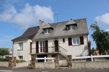 Maison a vendre Astillé 53230 Mayenne 173 m2  178940 euros