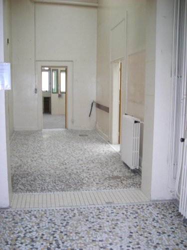 Fonds et murs commerciaux a vendre Cambrai 59400 Nord 279 m2  125760 euros