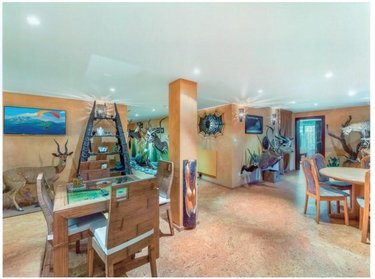 propriete a vendre Divonne-les-Bains 01220 Ain 900 m2 16 pièces