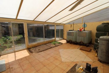 Maison a vendre Le Douhet 17100 Charente-Maritime 398 m2 15 pièces 120000 euros