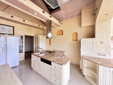 Maison a vendre Sainte-Maure-de-Touraine 37800 Indre-et-Loire 180 m2 8 pièces 235500 euros