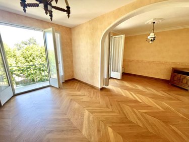 Appartement a vendre Saint-Chély-d'Apcher 48200 Lozère 93 m2  189000 euros