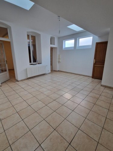 Location appartement Cambrai 59400 Nord 100 m2  770 euros